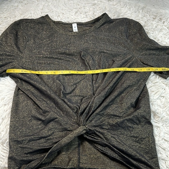 Lululemon Crescent T-Shirt *Spark Black - Picture 3 of 6